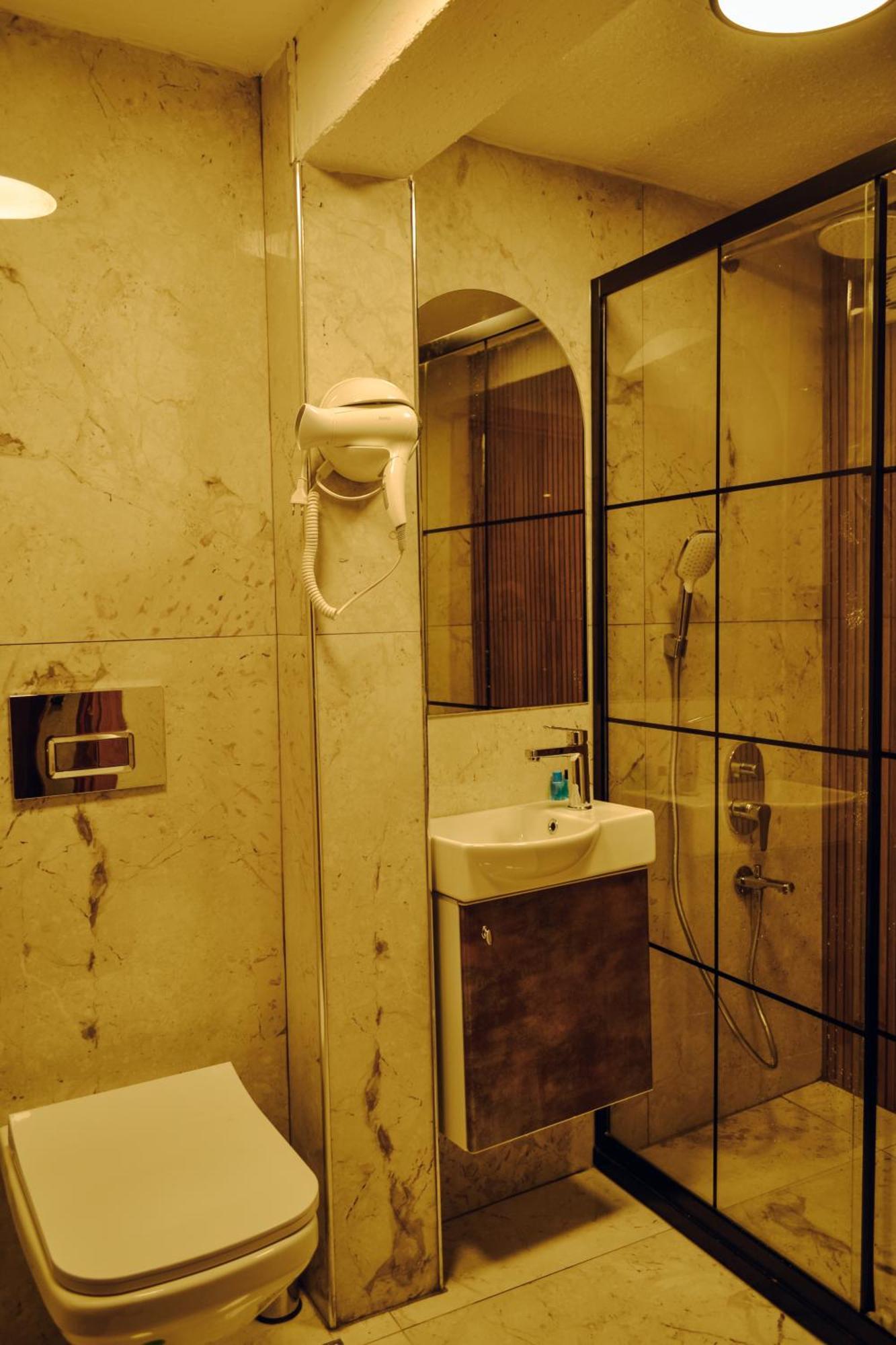 Galata Calm Tale Hotel Istanbul Exterior photo